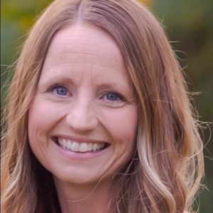 Meet your Posher, Lyndsey